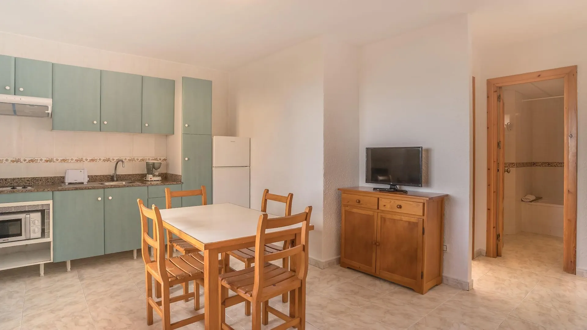 Hotel Apartamentos Moon Dreams Los Lentiscos Cala'N Blanes