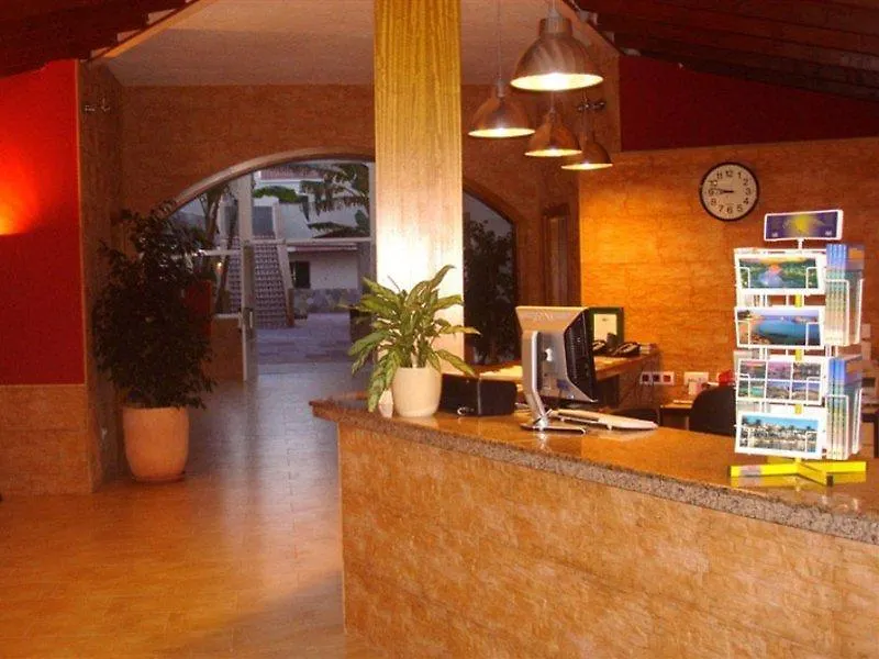 Hotel Apartamentos Moon Dreams Los Lentiscos Cala'N Blanes
